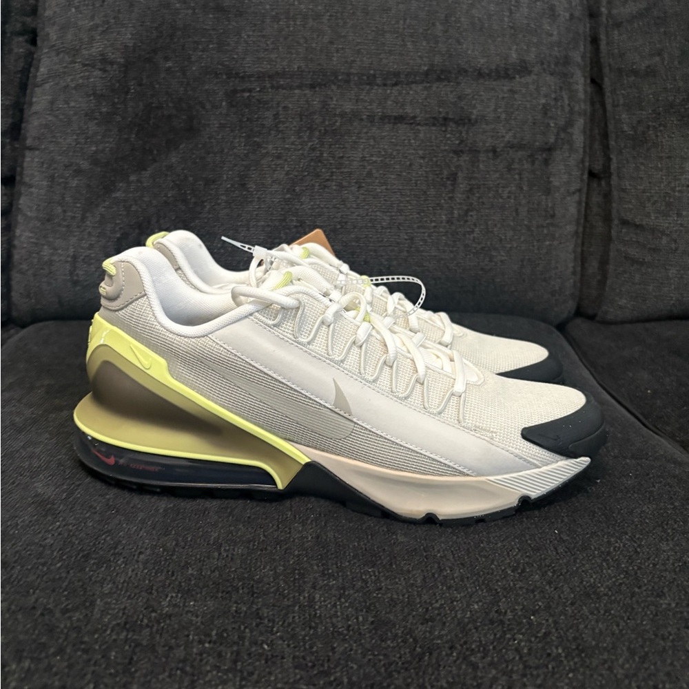 Nike Air Max Pulse Roam Stone Light Bone White Sneakers DZ3544-200 Men Size 10.5